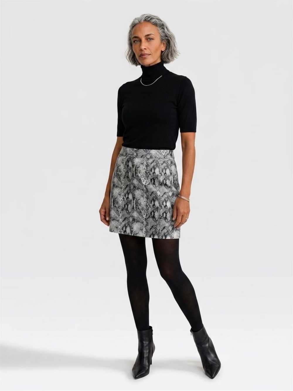 New York & Company Black & Gray Snake-Print Pencil Mini Skirt size 14 Office